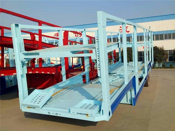 轎運(yùn)車發(fā)動(dòng)機(jī)的保養(yǎng)知識